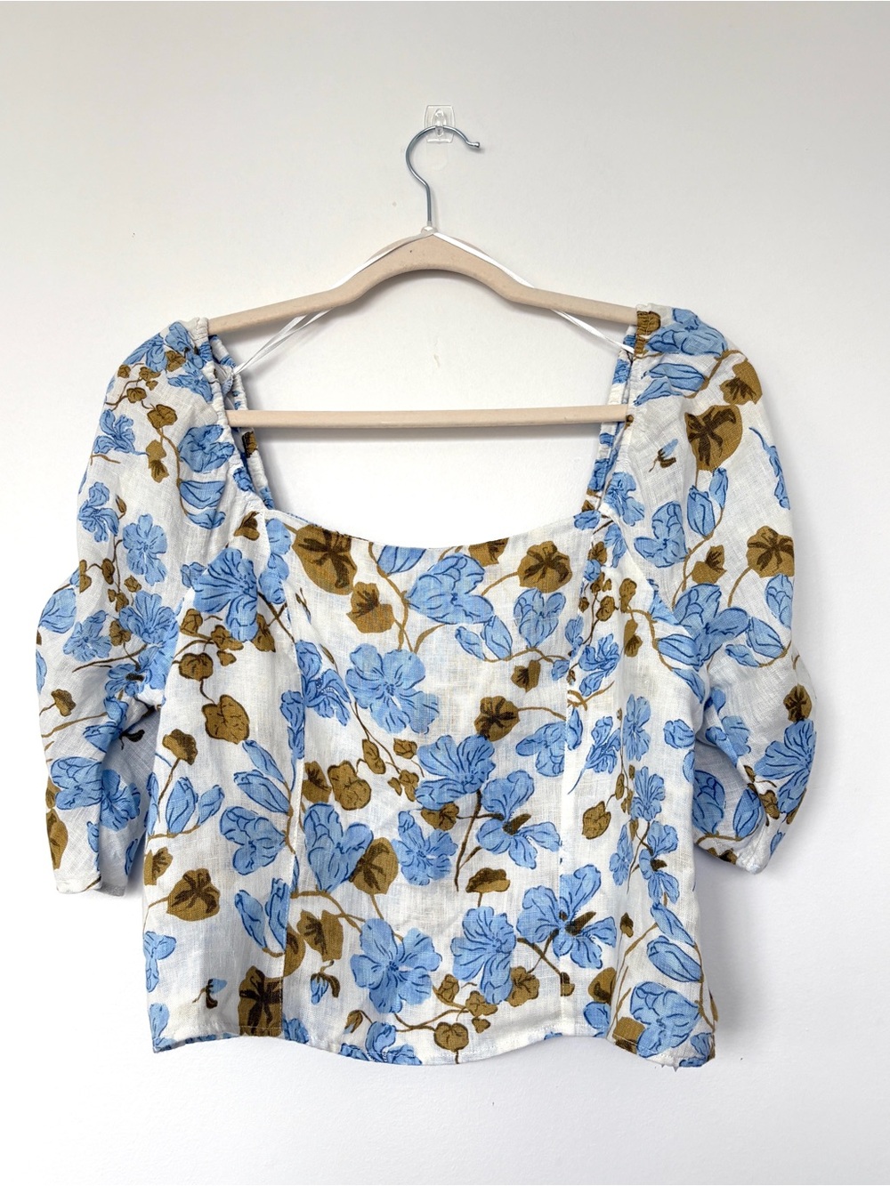 Joie Cream Floral Square-Neck Puff Sleeve Blouse. 100% Linen. Size L